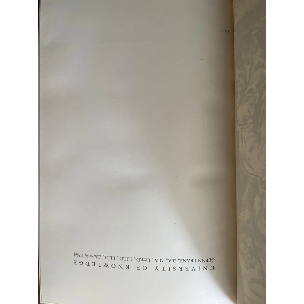 University of Knowledge Exploring Physics & Chemistry M. Alden Countryman 1944